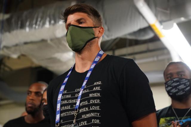 1629723642368017523.jpg GettyImages-1228218243.jpg